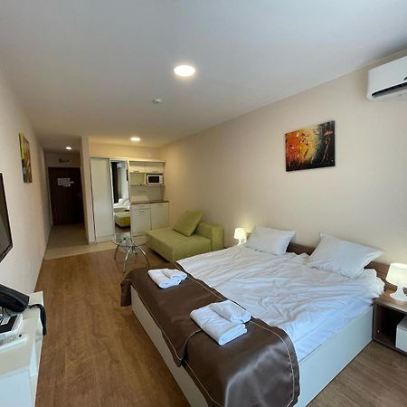 Premier Fort Beach - Premium Apartments Sveti Vlas Extérieur photo