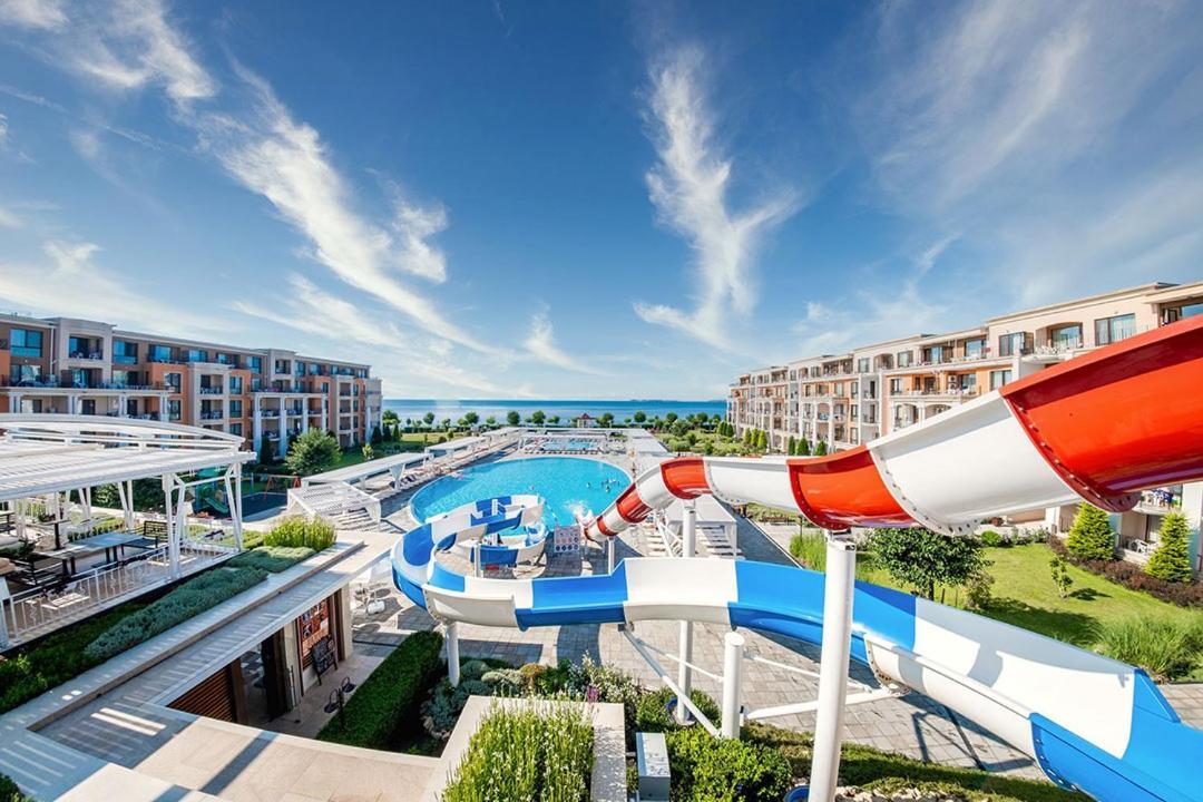 Premier Fort Beach - Premium Apartments Sveti Vlas Extérieur photo