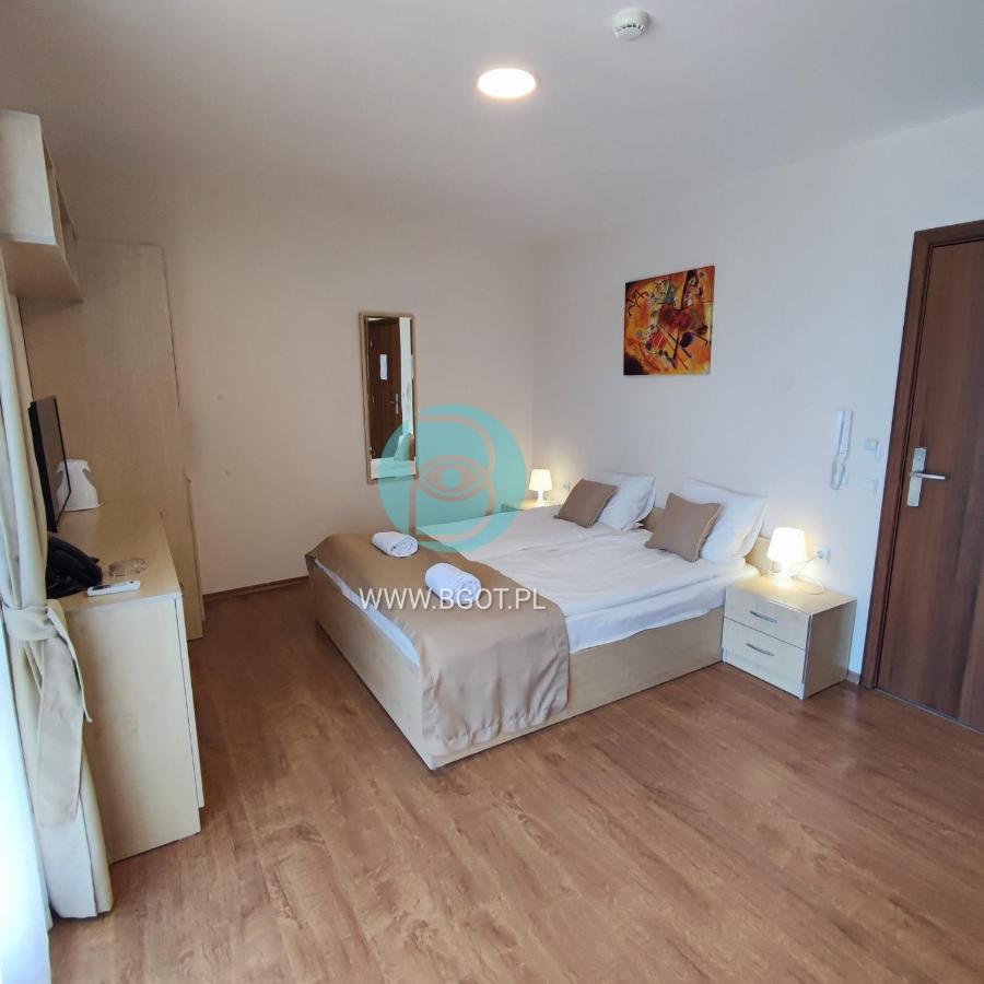 Premier Fort Beach - Premium Apartments Sveti Vlas Extérieur photo