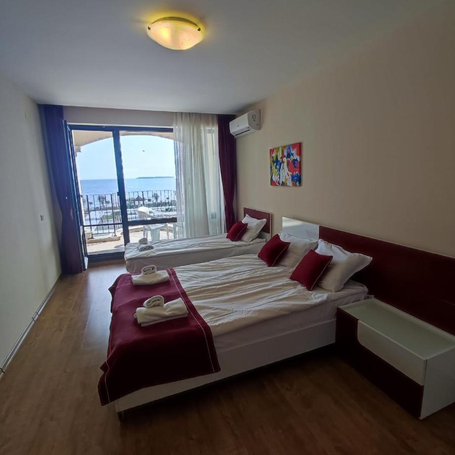 Premier Fort Beach - Premium Apartments Sveti Vlas Extérieur photo