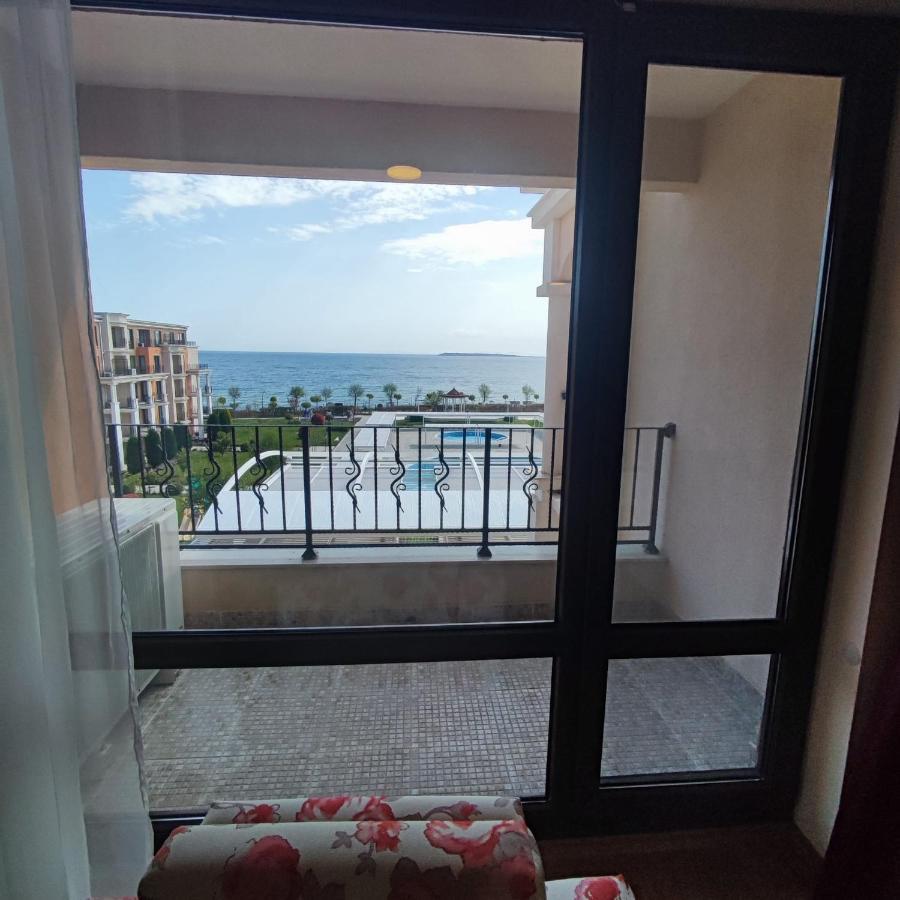 Premier Fort Beach - Premium Apartments Sveti Vlas Extérieur photo