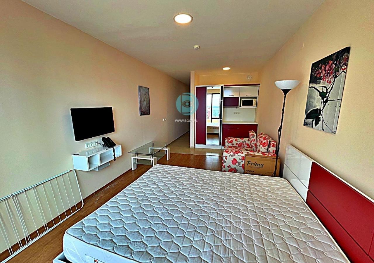 Premier Fort Beach - Premium Apartments Sveti Vlas Extérieur photo