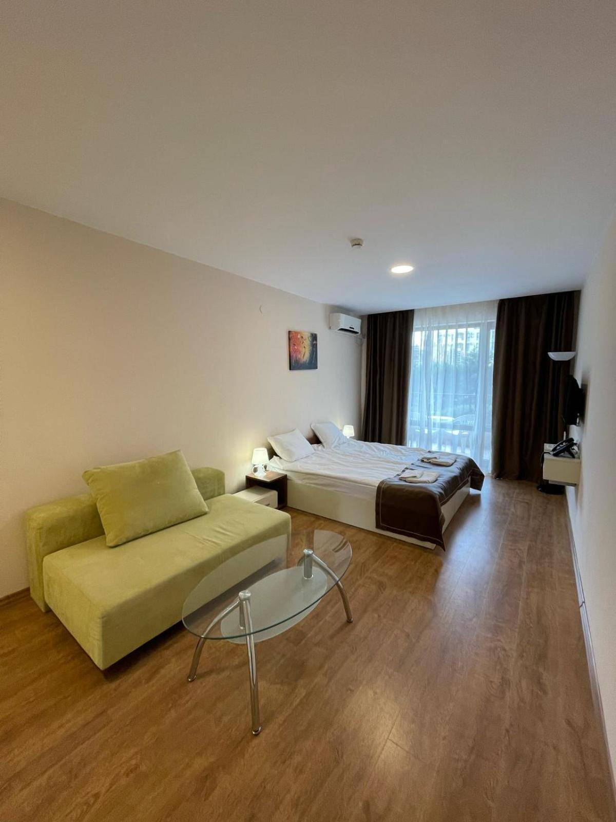Premier Fort Beach - Premium Apartments Sveti Vlas Extérieur photo